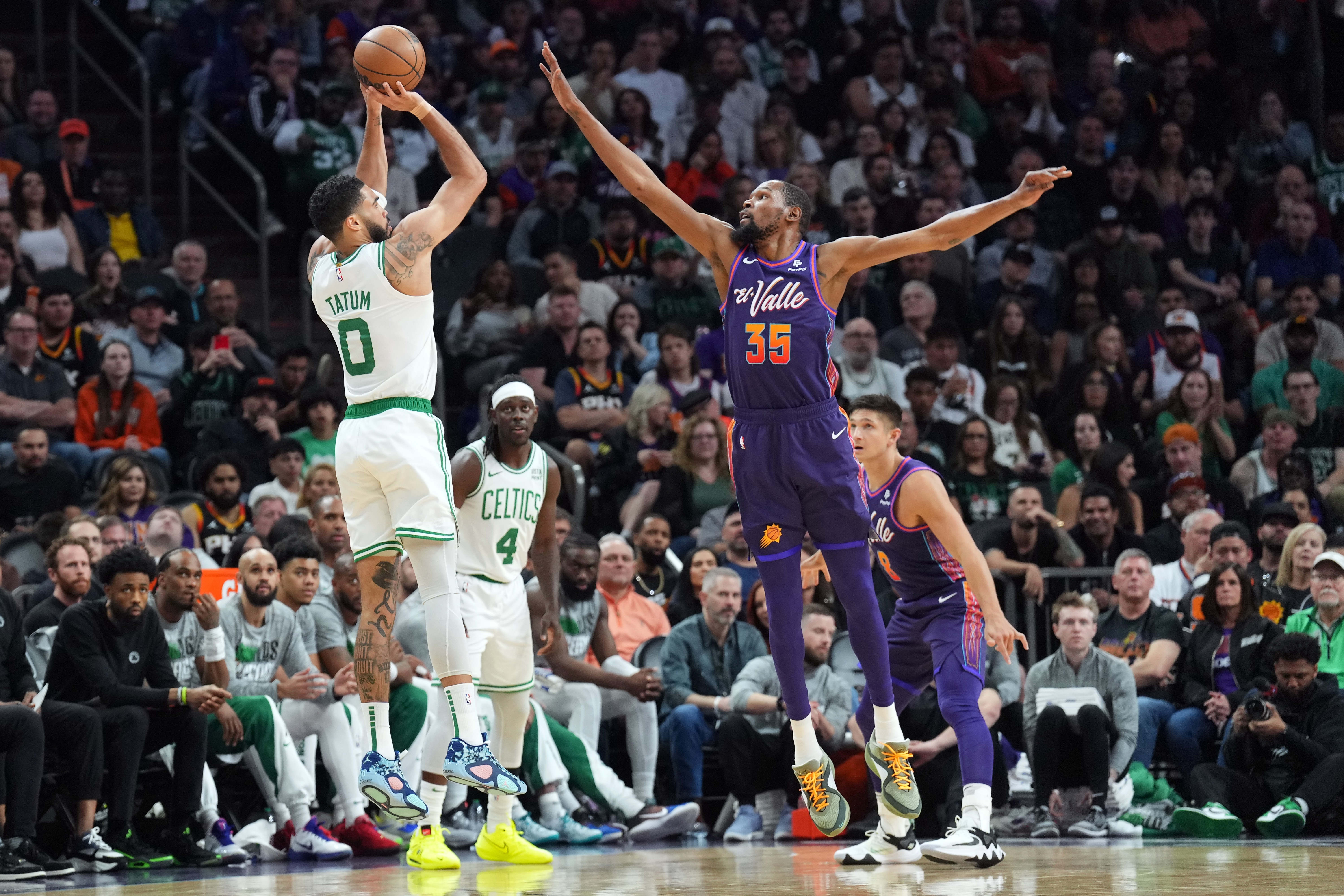 皮尔斯：塔图姆有机会赶超杜兰特 后者能做的他都能做