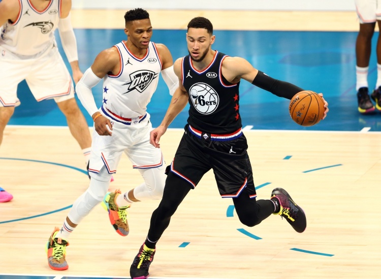 美记：威少与本西希望获得高于老将底薪的报价 这让他们无人问津