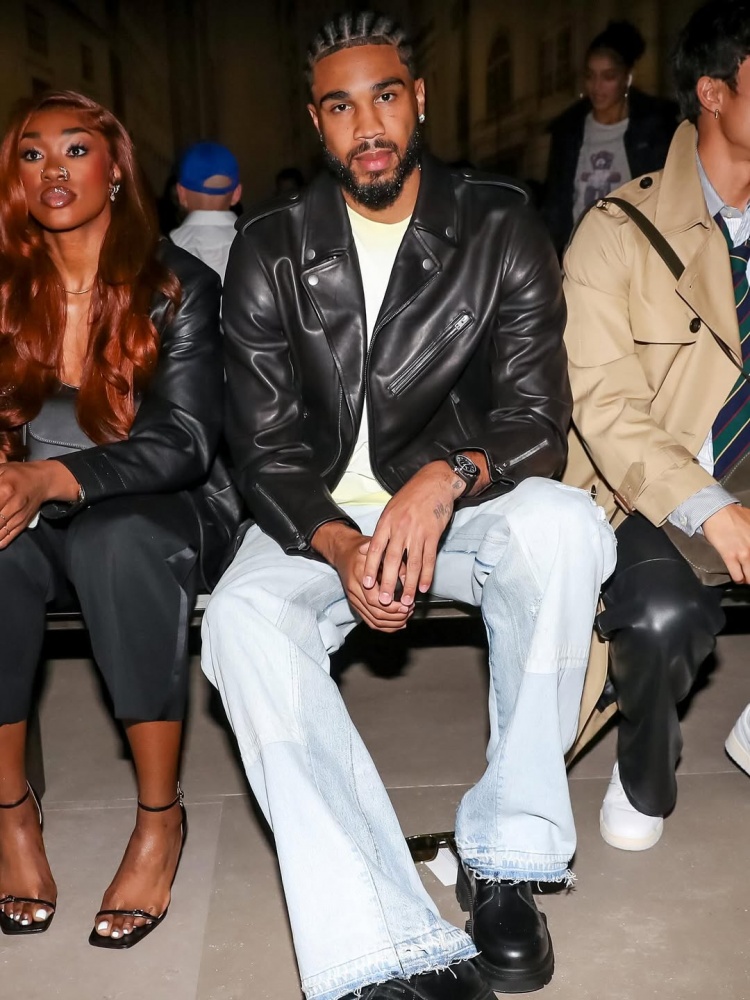 超模！塔图姆地沟头造型出席纽约时装周 与艾丽-范宁等影星同框